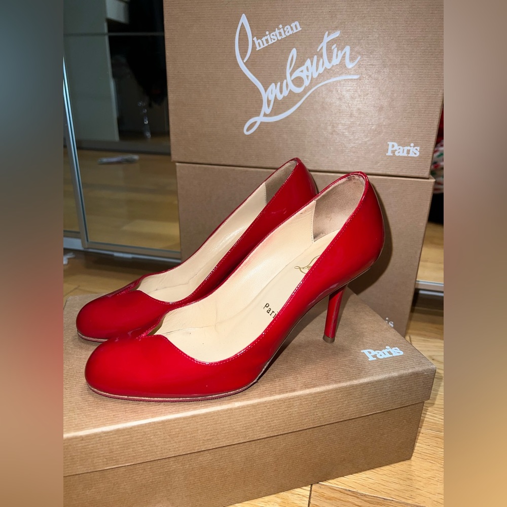 Christian Louboutin Sophia Regina RED